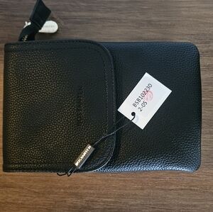 Bostanten Packaged Leather Accessory
